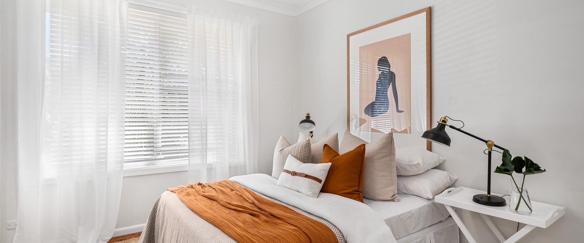 bedroom-6778193_1920